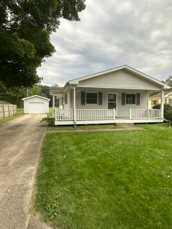 Osceola House: 505 S Apple Road