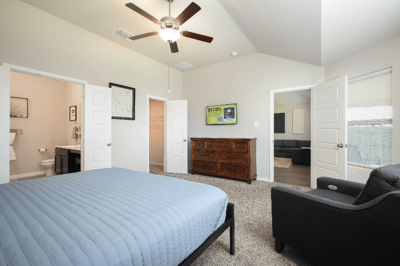 San Antonio House: 5019 Topaz Bend