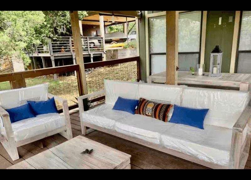 Canyon Lake House: 2330 Colleen