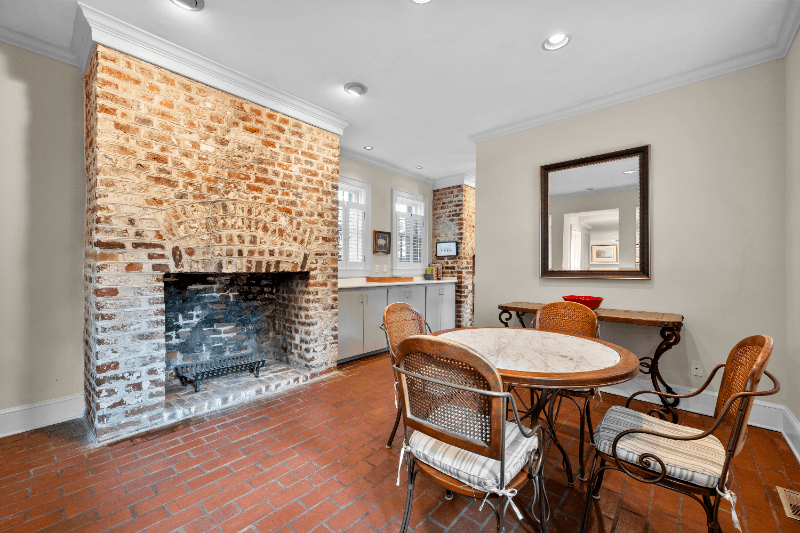 Charleston Other: 69 Anson St