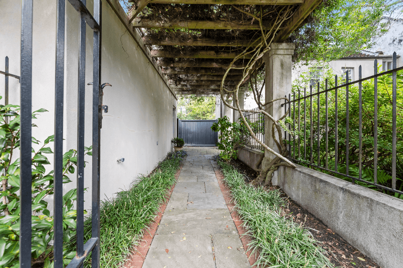 Charleston Other: 69 Anson St