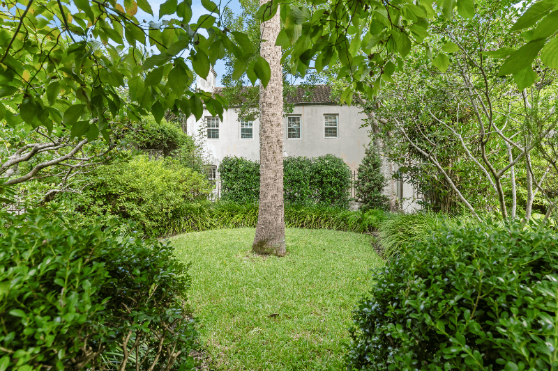 Charleston Other: 69 Anson St