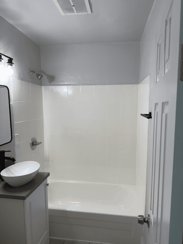 Los Angeles Apartment: 8100 S Western Ave