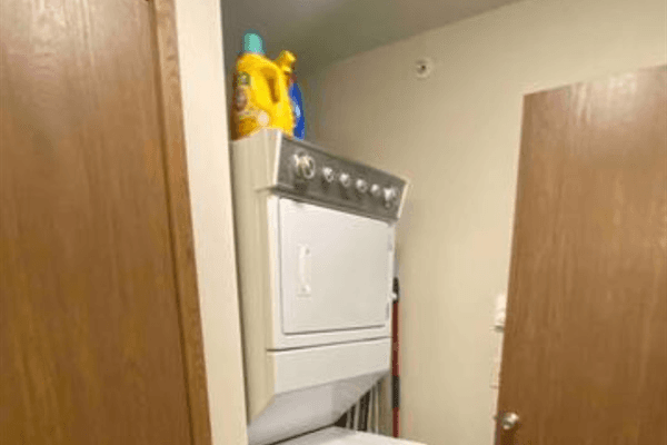 Sioux Falls Apartment: 1624 S. Doodler Dr. #80