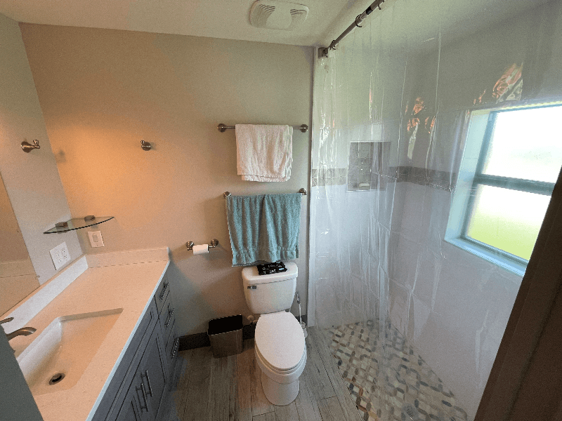 Cape Coral Multiplex: 2116 NE 8th Place