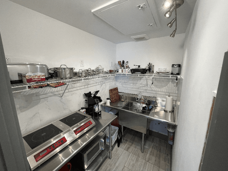 Cape Coral Multiplex: 2116 NE 8th Place