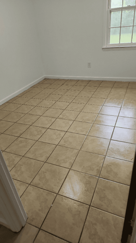 Goldsboro House: 211 Dillard St