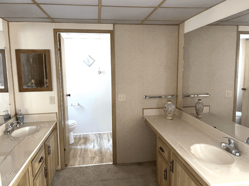 Reno House: 17880 Mockingbird Dr