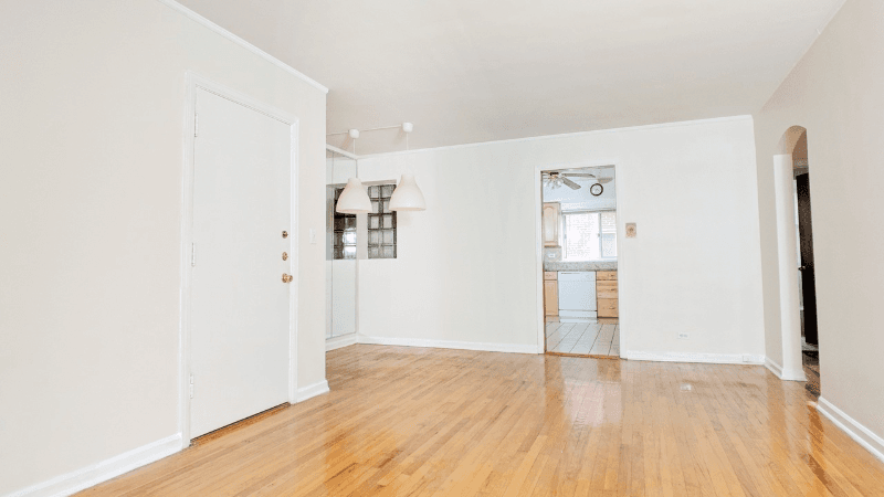 River Forest Apartment: 1518 N Harlem Ave