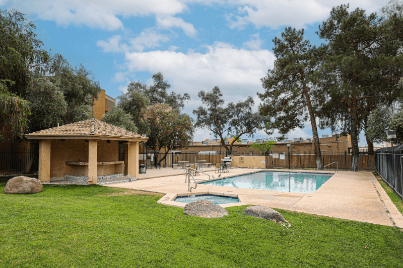Phoenix Condo: 18811 N 19TH AVE