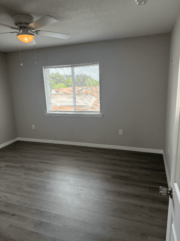 Winter Haven Apartment: 1925 Ave O, SW