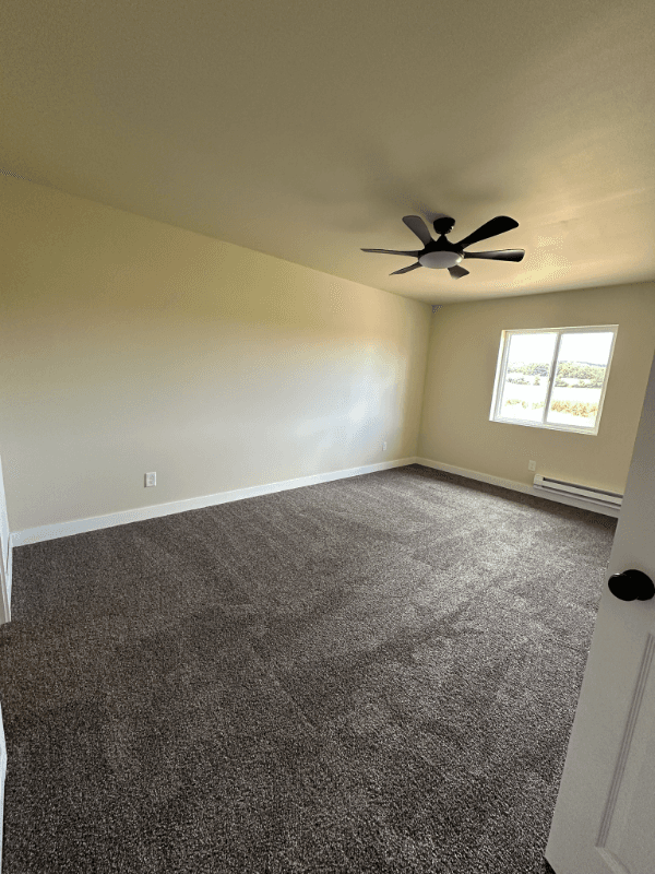 Galesville Apartment: 16899 S 12th Street