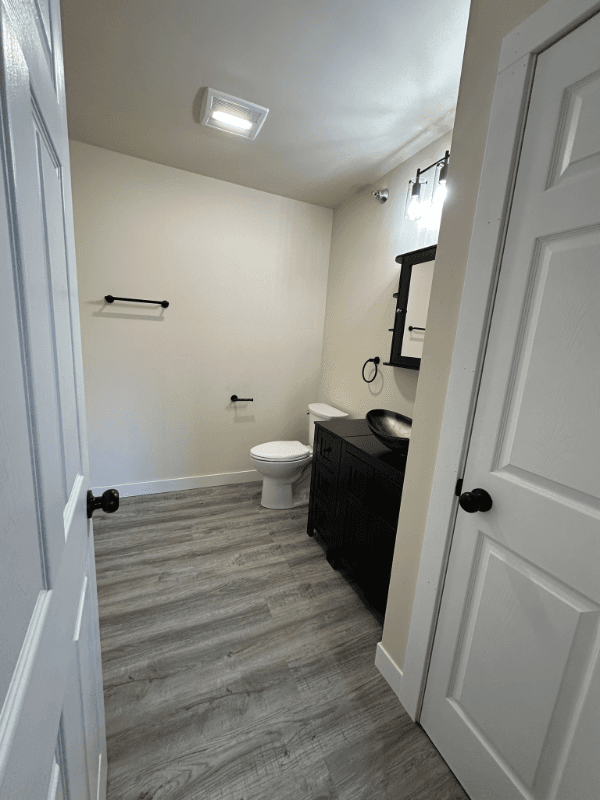 Galesville Apartment: 16899 S 12th Street