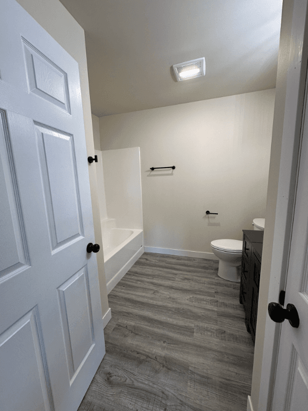 Galesville Apartment: 16899 S 12th Street