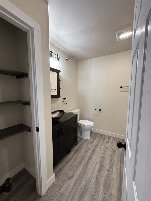 Galesville Apartment: 16899 S 12th Street