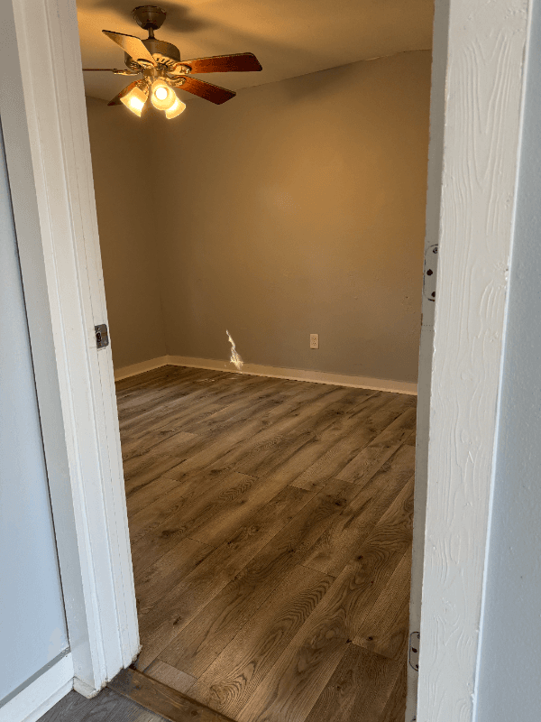 Kilgore Apartment: 714 Crim ave