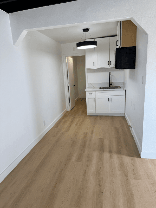 Montebello Apartment: 2616 W Beverly Blvd