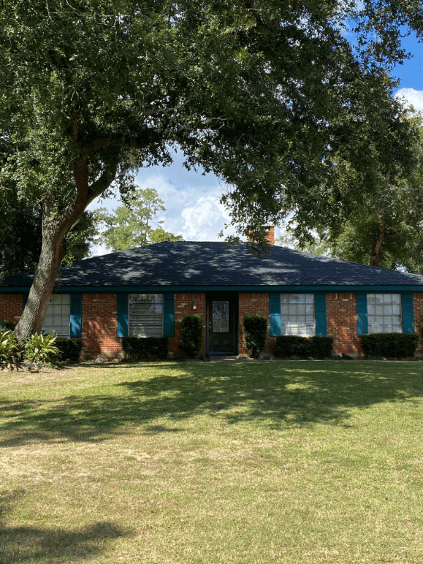 Orange House: 2512 Bishop St