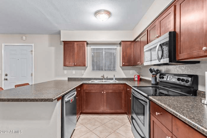 Tempe Condo: 1014 E Spence AVE #107