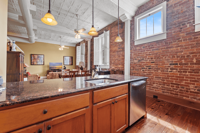 Charleston Condo: 4 Beaufain St