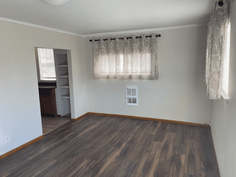 Wenatchee House: 739 Cashmere St.