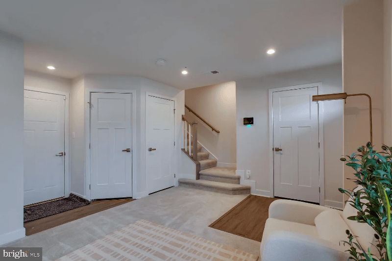 Brandywine Townhome: 14602 Ringhouse Road