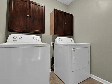 Columbus Townhome: 1153 Park Drive