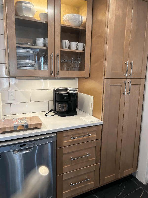 Cottage Grove House: 44 N “H” Street