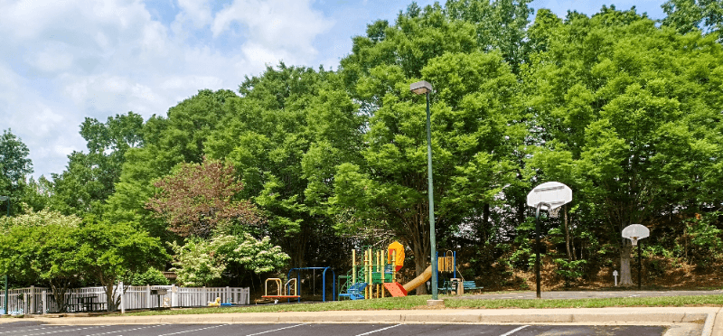Lynchburg Apartment: 600 Reusens Road
