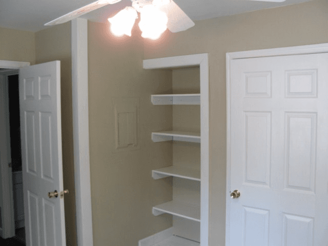 Harrisonburg Apartment: 85 North High Street
