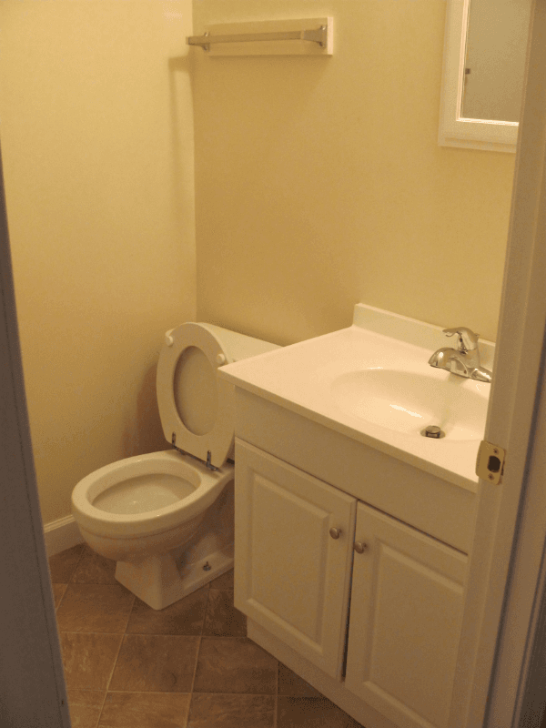 Harrisonburg Apartment: 85 North High Street