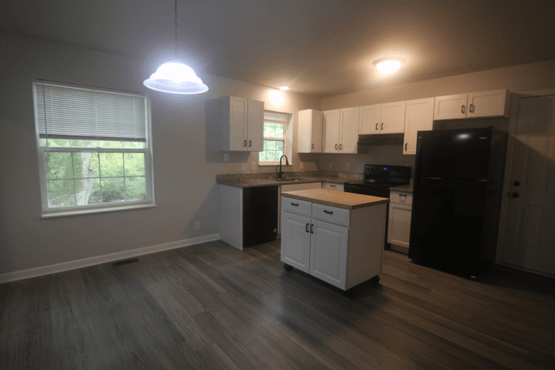 Franklin House: 256 Chestnut Lane