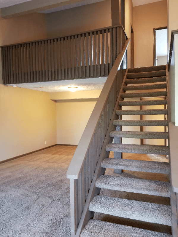 Council Bluffs Apartment: 1920 Parkwild Drive