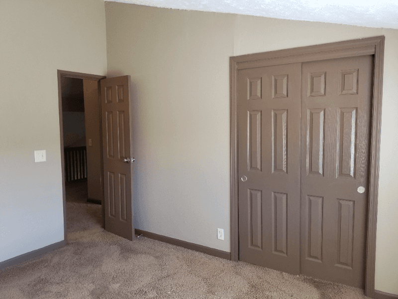 Council Bluffs Apartment: 1920 Parkwild Drive