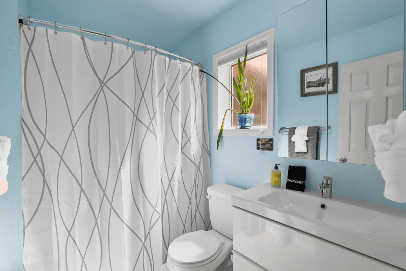 Seattle Condo: 3406 W. Government Way