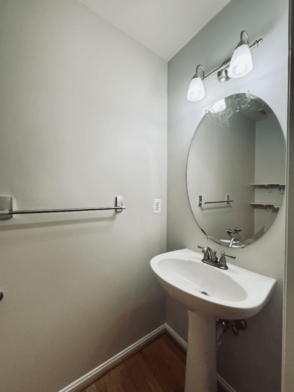 Woodbridge Townhome: 15069 Galapagos Pl