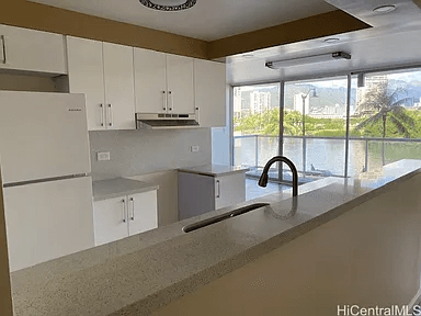 Honolulu Condo: 2233 Ala Wai Blvd.
