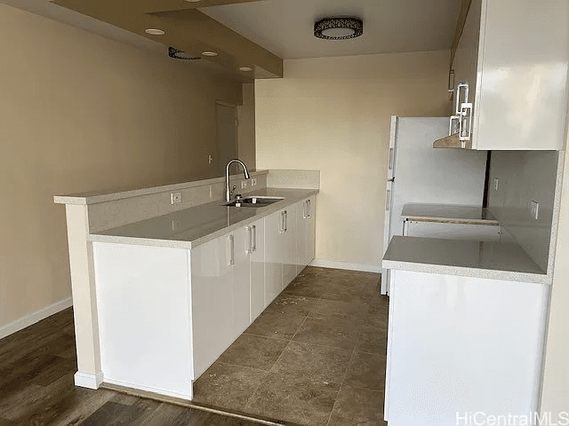 Honolulu Condo: 2233 Ala Wai Blvd.