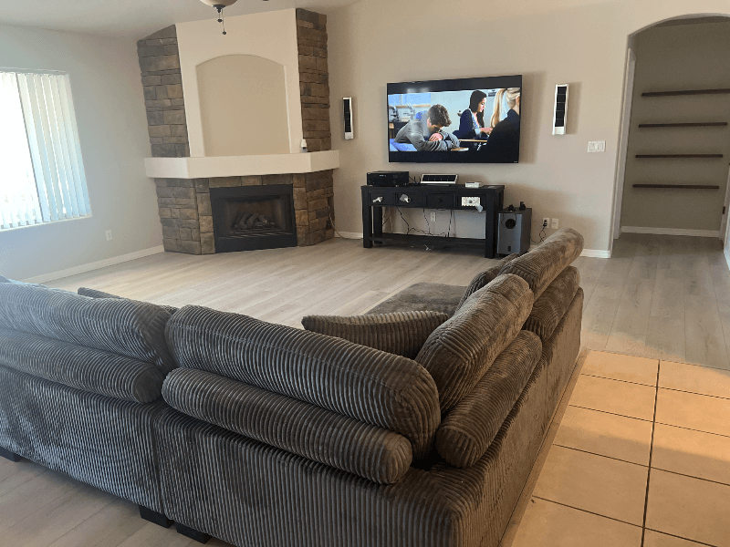 Peoria House: 23200 N Paseo Laredo Lane