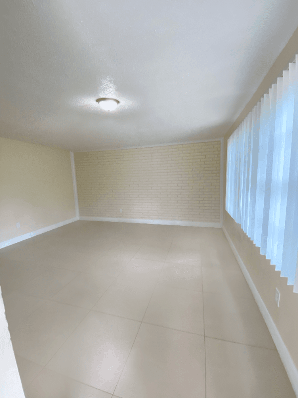 Memphis Apartment: 2295 Candle Wyck Circle