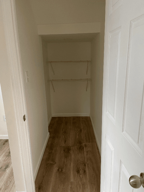 Shady Grove House: 1704 Buchanan trail