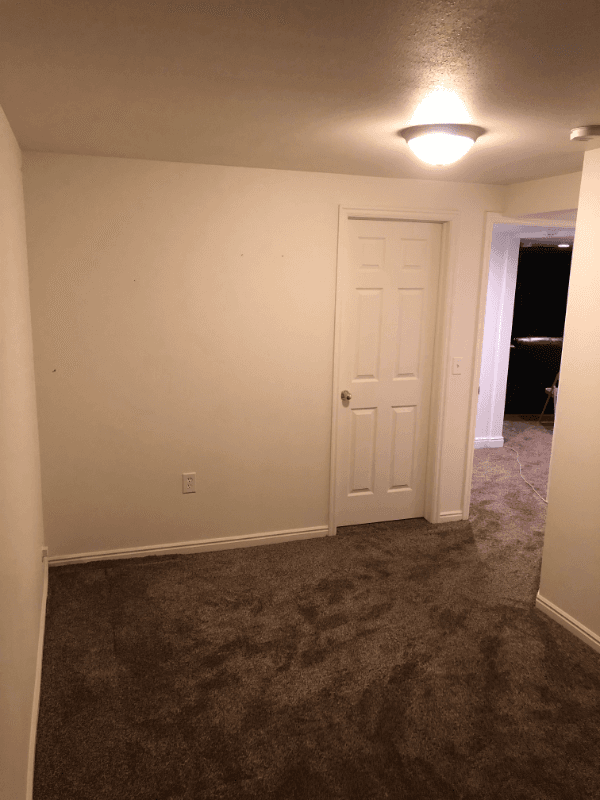 Layton Single Room: 164 E 1325 N