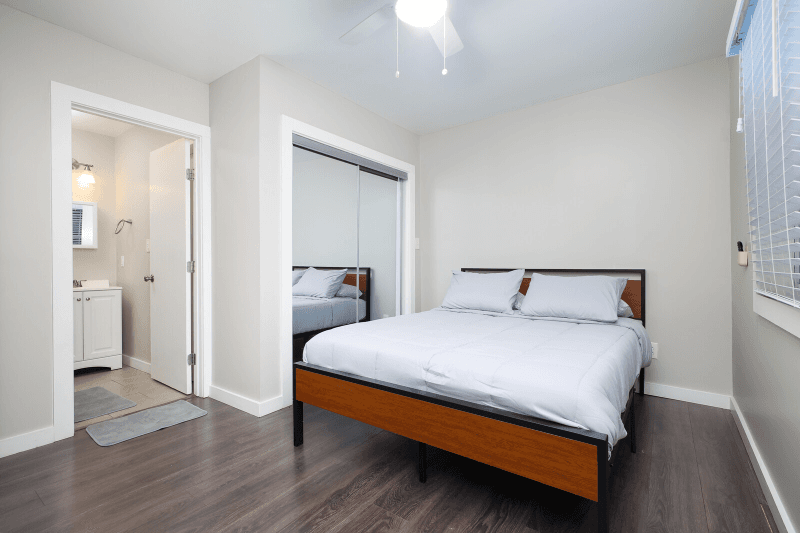 San Antonio Townhome: 118 Delaware Street