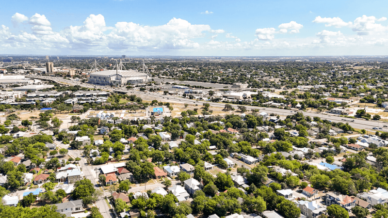 San Antonio Condo: 118 Delaware Street