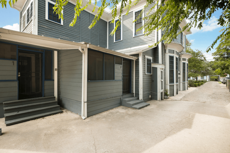 San Antonio Condo: 118 Delaware Street