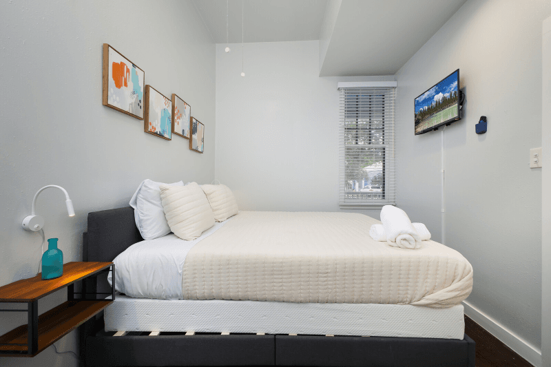 San Antonio Condo: 118 Delaware Street