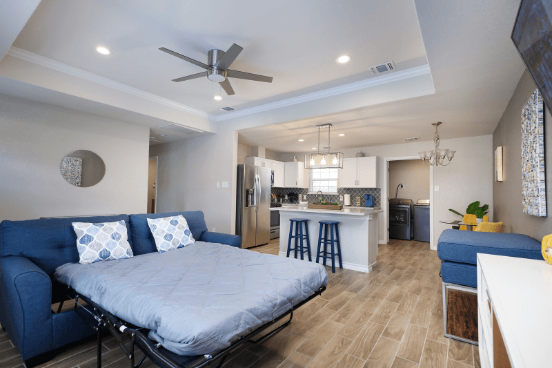 San Antonio House: 350 Rasa Drive