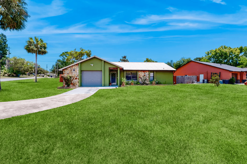 Homosassa House: 2311 s rock crusher road