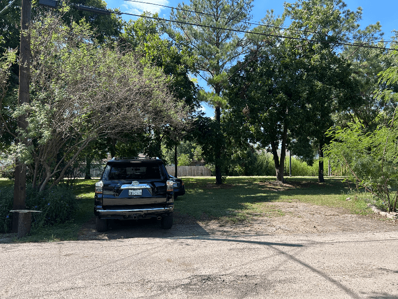 Houston House: 904 E Hedricks st.
