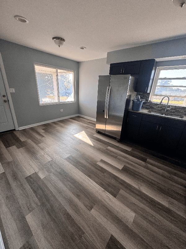 maywood Multiplex: 1021 s 16th UNIT